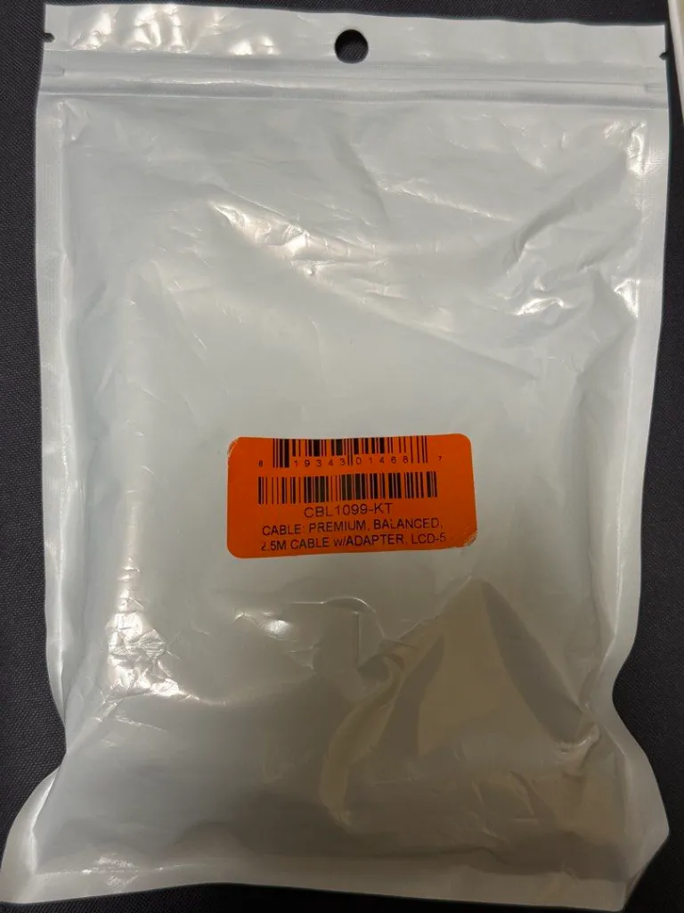 audeze_balanced_lcd_premium back.webp