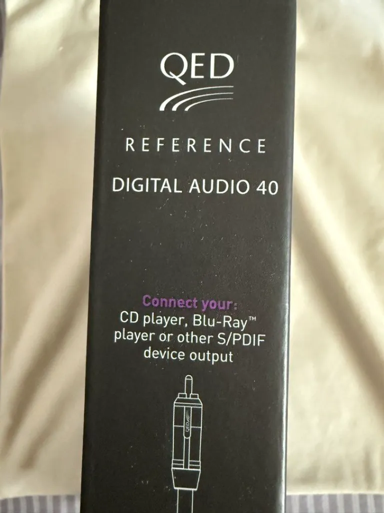 qed_reference_digital_audio_40_side2.webp