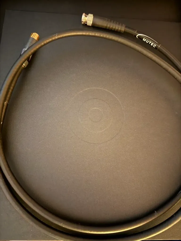 Mutec BNC to RCA 1.5m digital signal cable